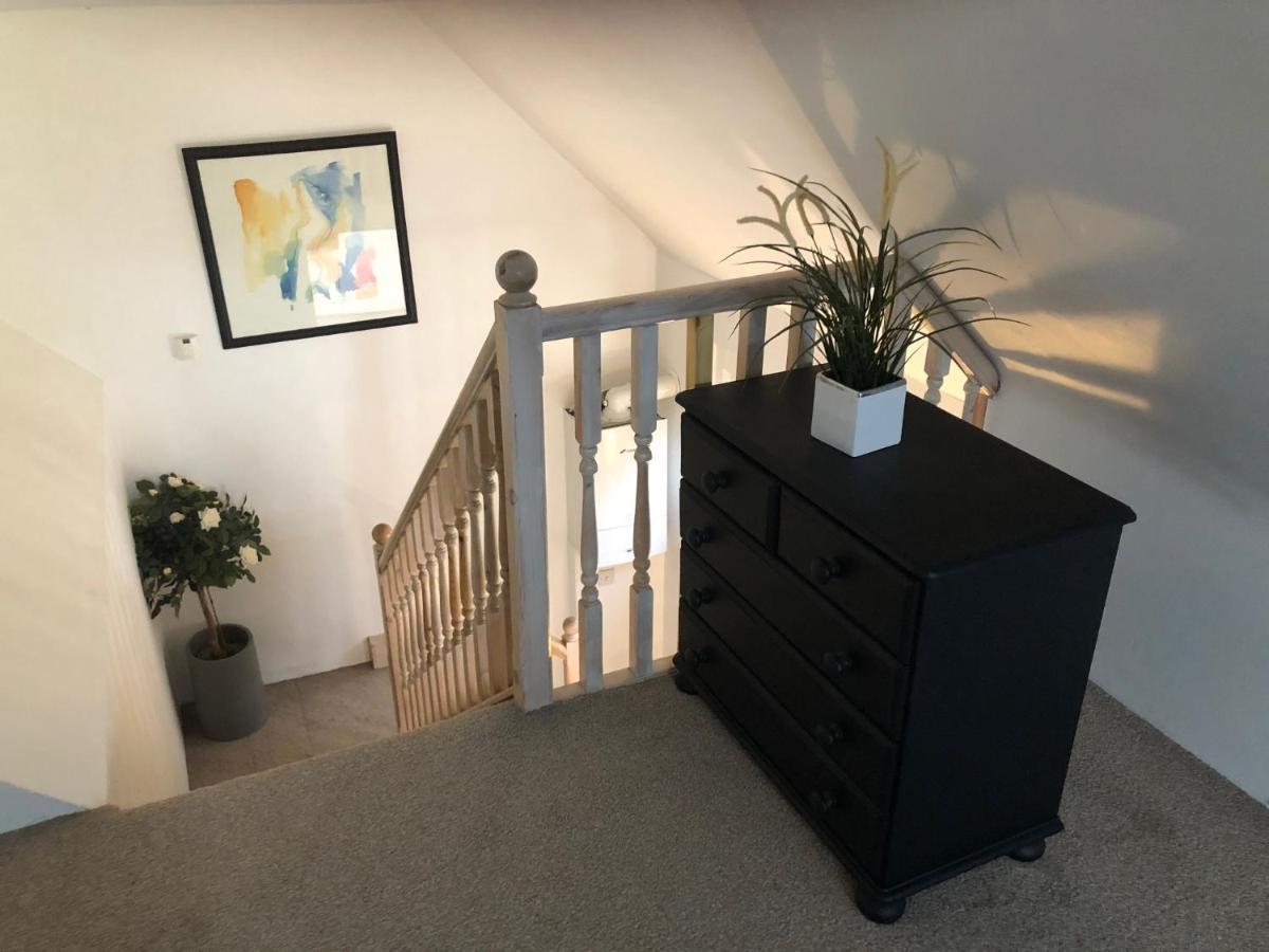 Apartament Kristina'S Coach House Horsham Zewnętrze zdjęcie
